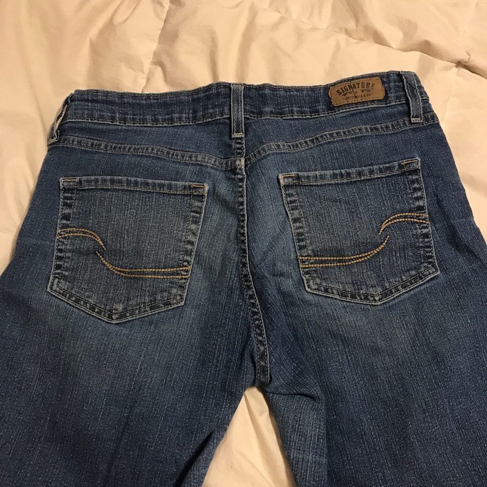 Shorts - Picture 3 of 3